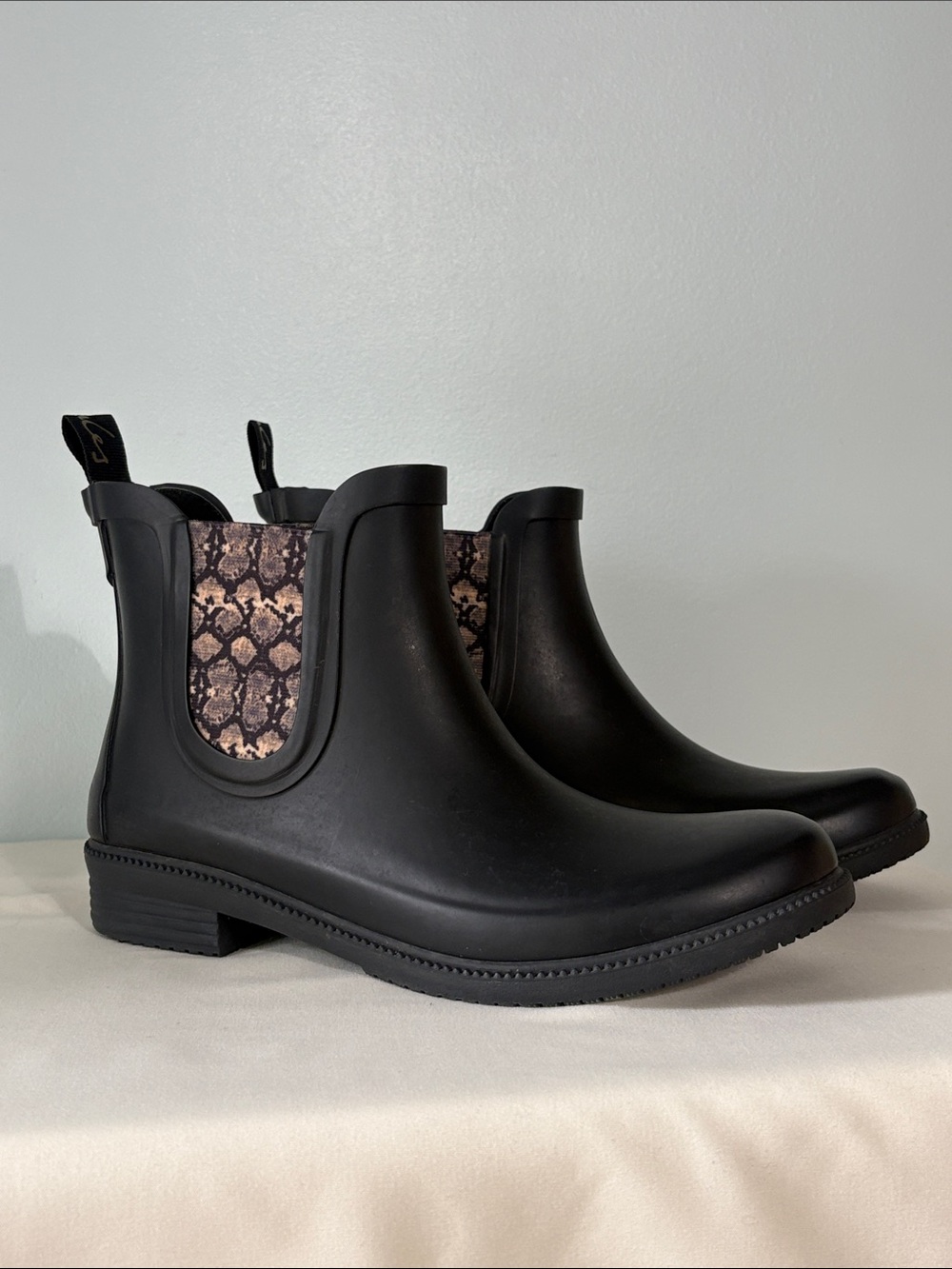 Joules Rutland Matte Black Chelsea Rain Boots with Snakeskin Patterned Inserts